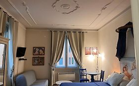 B&B DolceVirginia